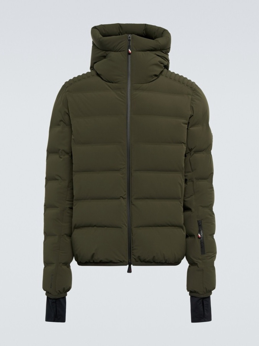 $3200 MONCLER GRENOBLE
Lagorai Quilted Hooded Down Ski Jacket Size 2